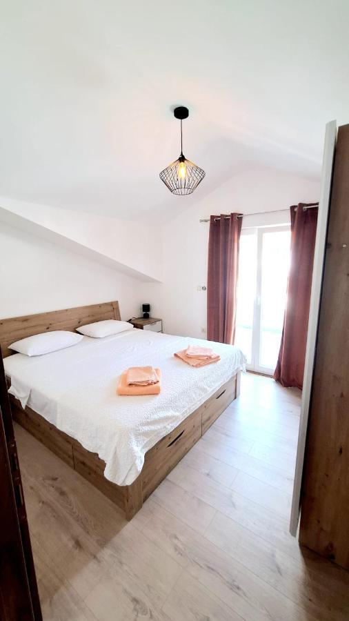 Apartman Tutti Šibenik Exterior foto